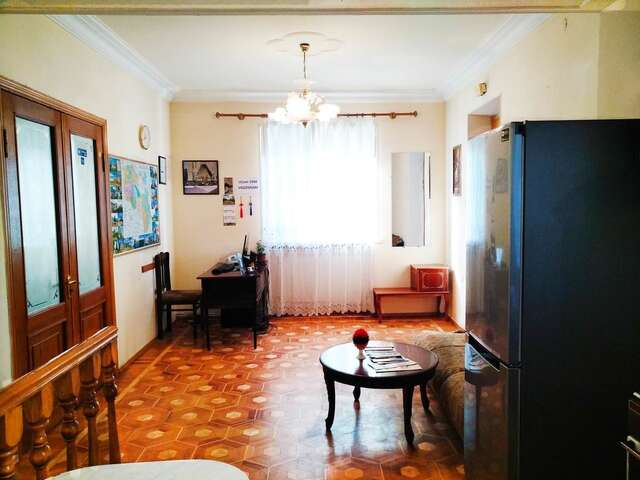 Хостелы Hostel Sakharov & Tours Ереван-26